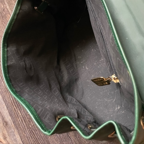 𝅺vintage authentic Moschino gold letter top handle handbag purse satchel couture - Picture 5 of 13